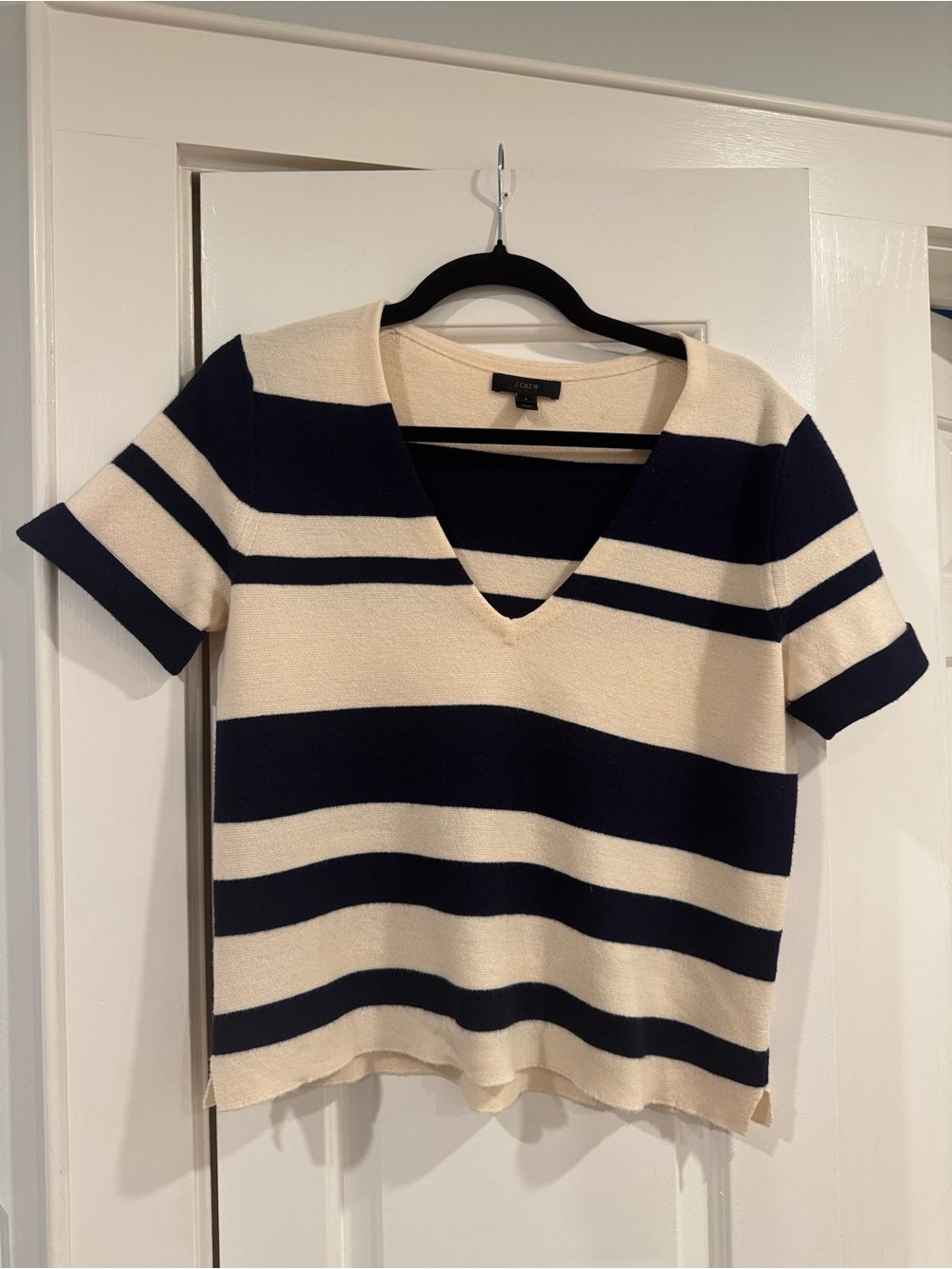 Jcrew merino SMALL Striped V-Neck Short Sleeve Sweater - Navy & Cream S